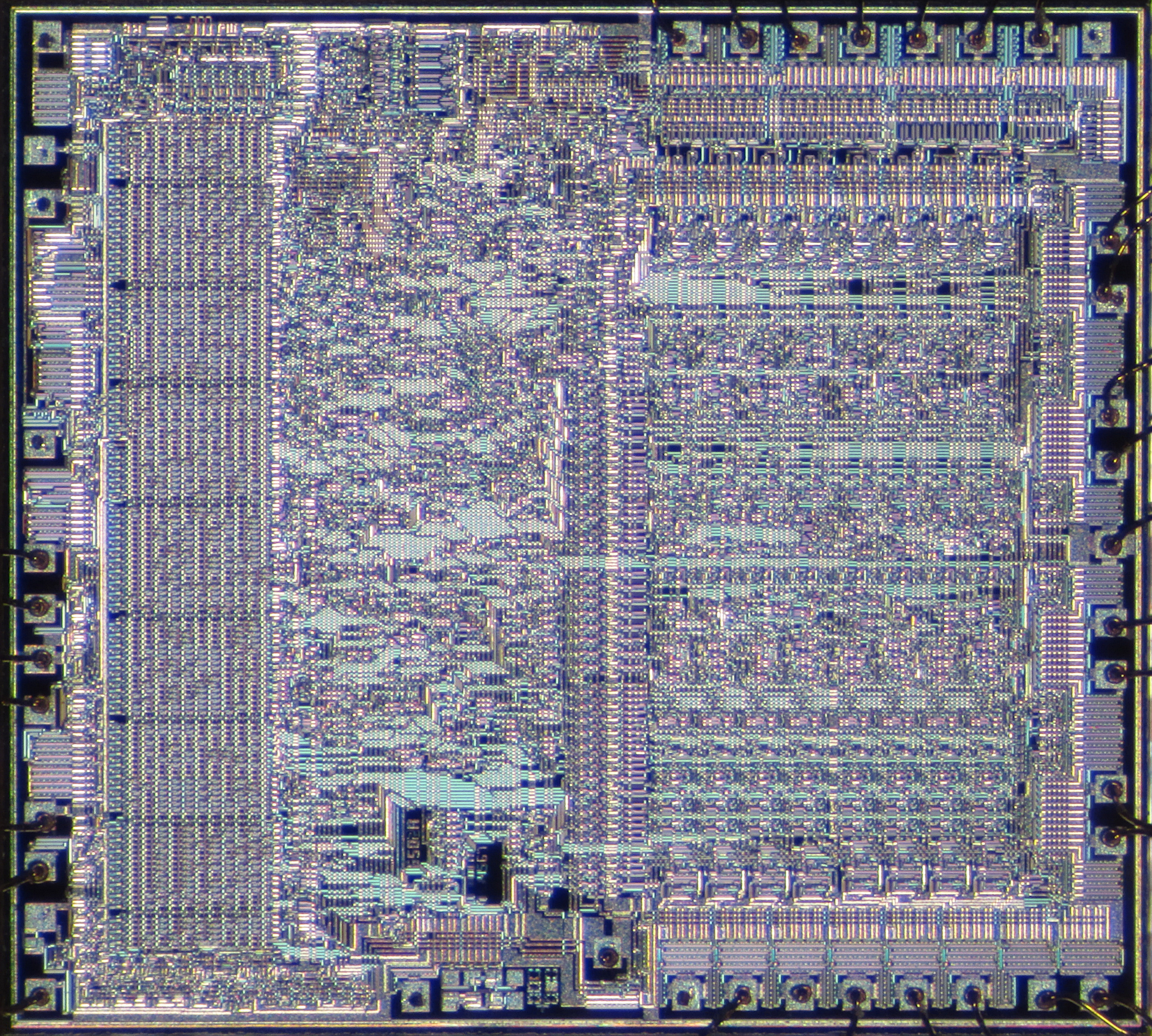 MOS 6502 die.jpg - Wikimedia Commons